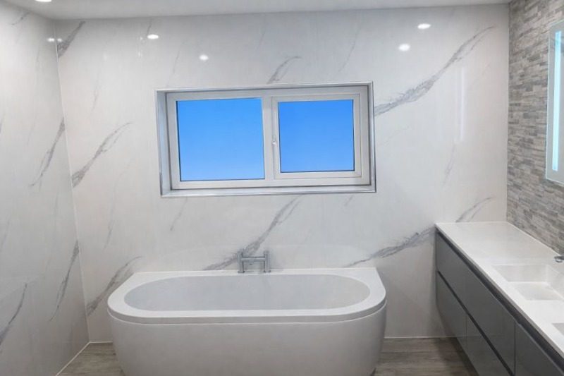 Contemporary bathroom installation - Modern bathroom design with premium fixtures and finishes
